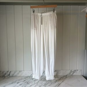 Alice + Olivia White Satin Jogger Pants